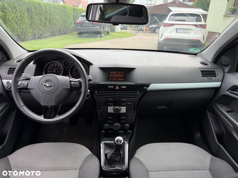 Opel Astra 1.6 Caravan Enjoy - 14