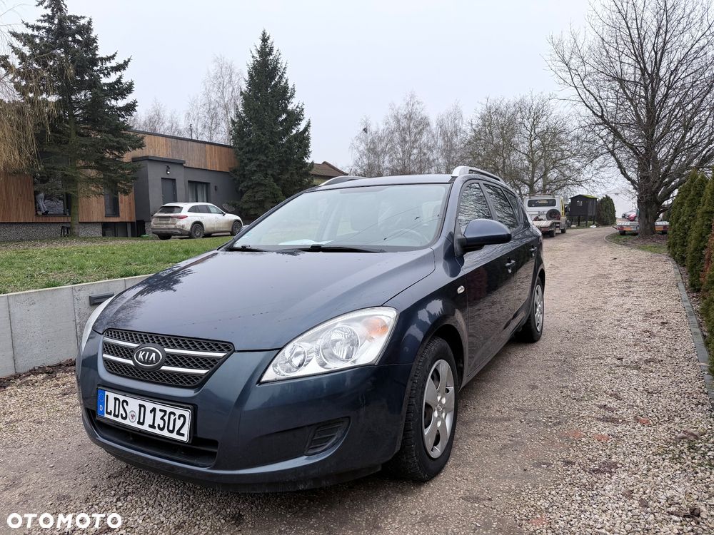 Kia Ceed 1.6 CVVT LX - 1