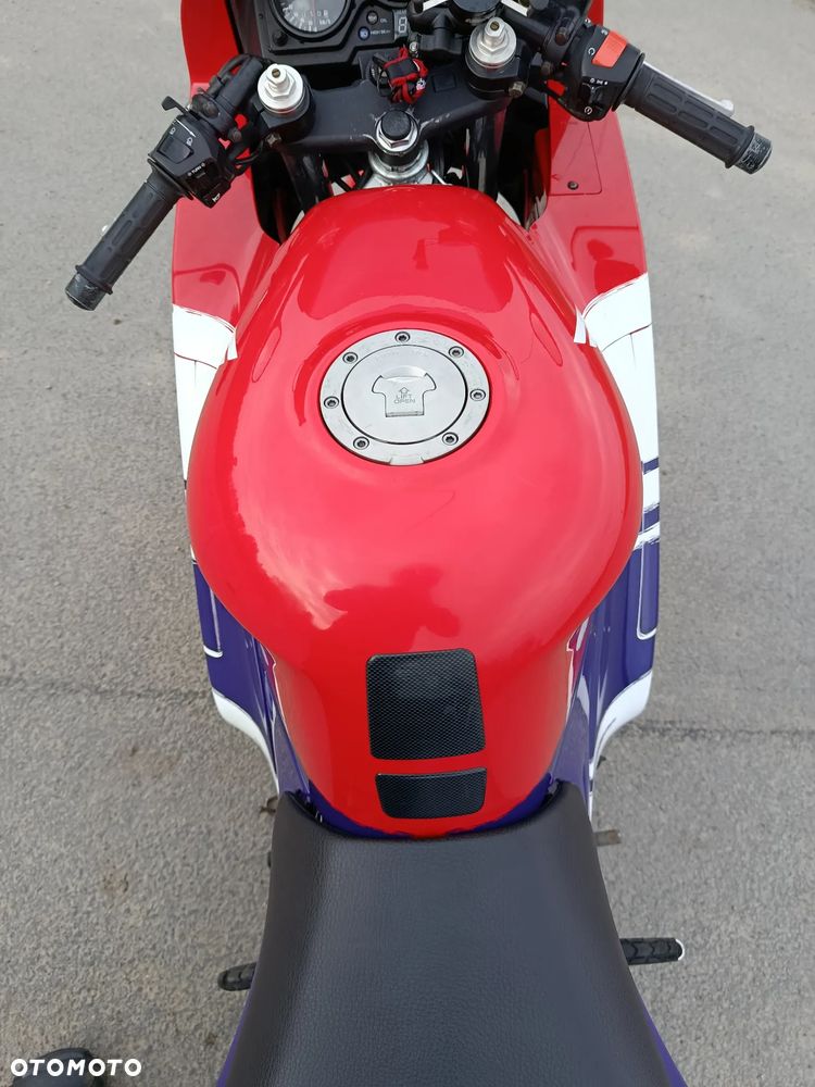 Honda CBR - 10