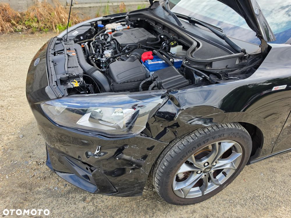 Ford Focus 1.0 EcoBoost STart-Stopp-System ST-LINE X - 21