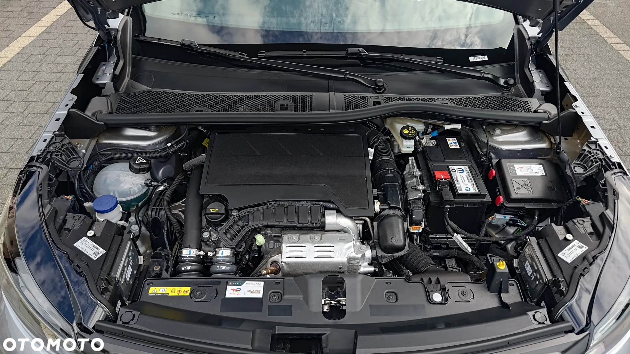 Peugeot 2008 PureTech 130 EAT8 GT - 38