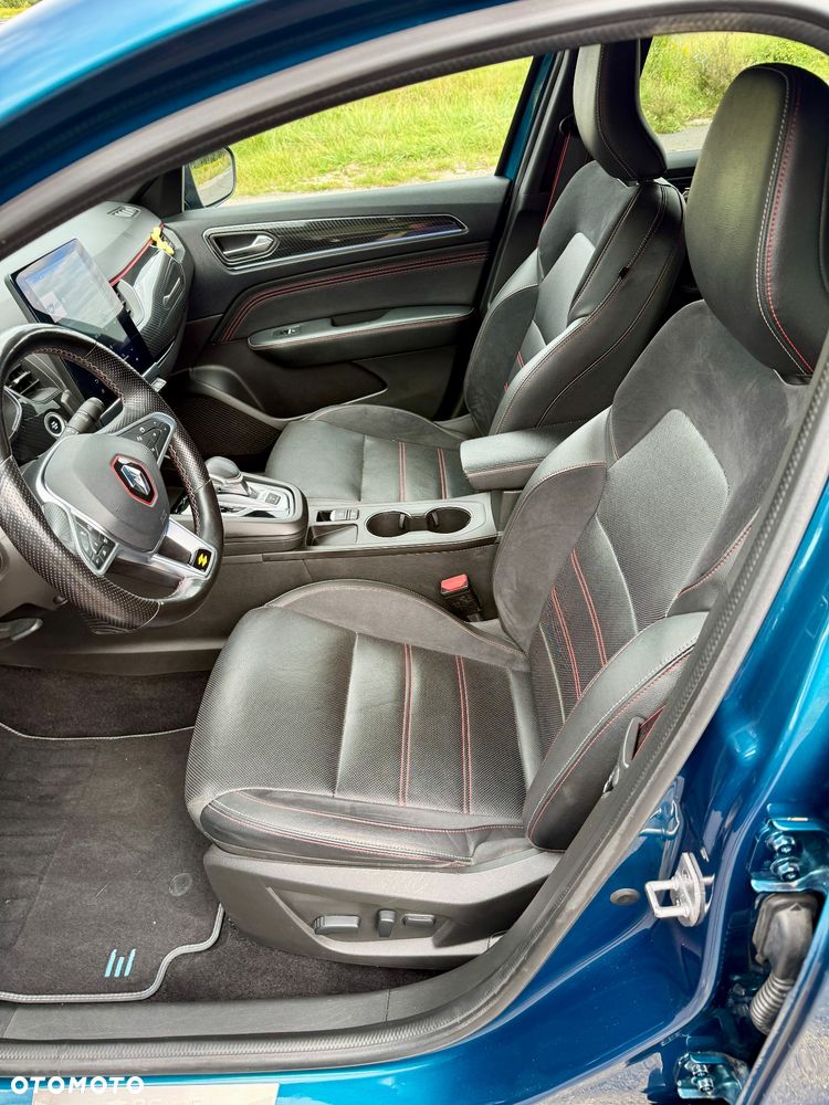Renault Arkana E-TECH 145 R.S.LINE - 22