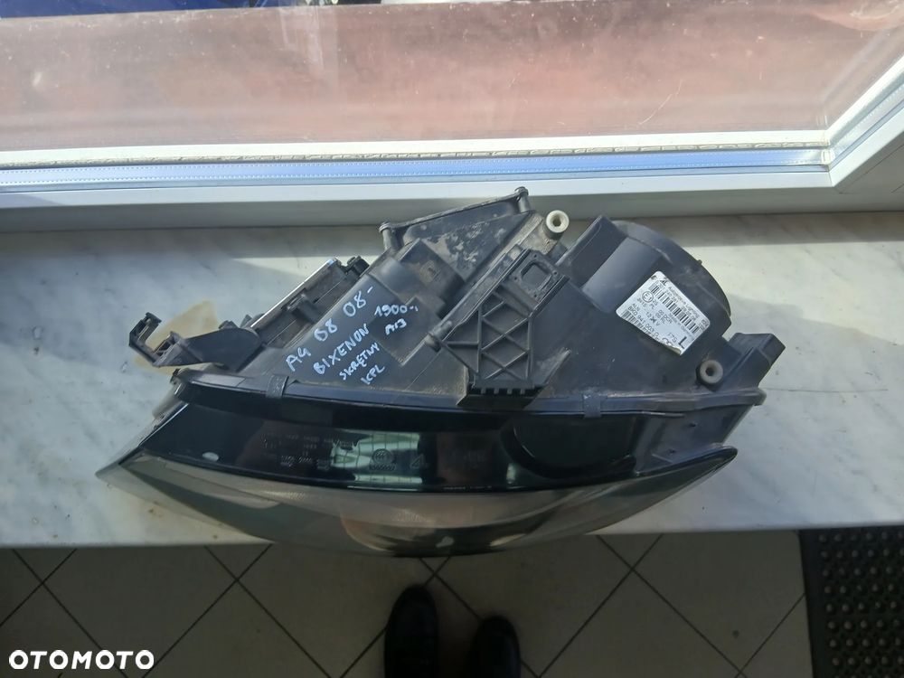 AUDI A4 B8 BI XENON reflektor lampa 8K0941597G - 2