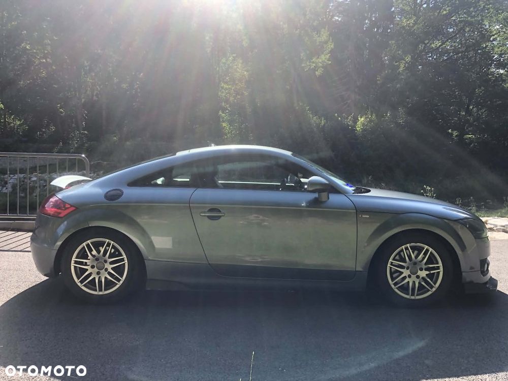 Audi TT Coupé 2.0 TFSI - 11