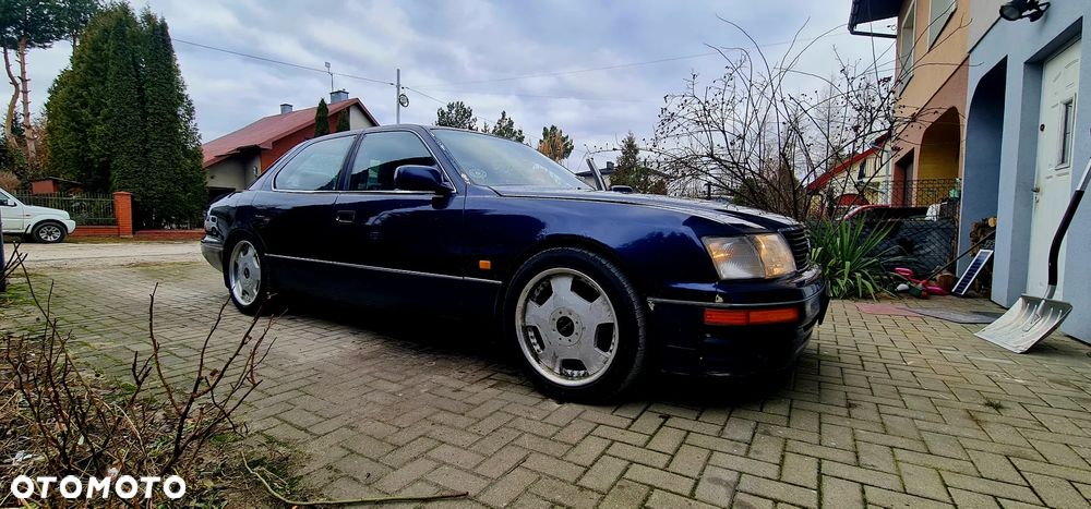 Lexus LS 400 - 2