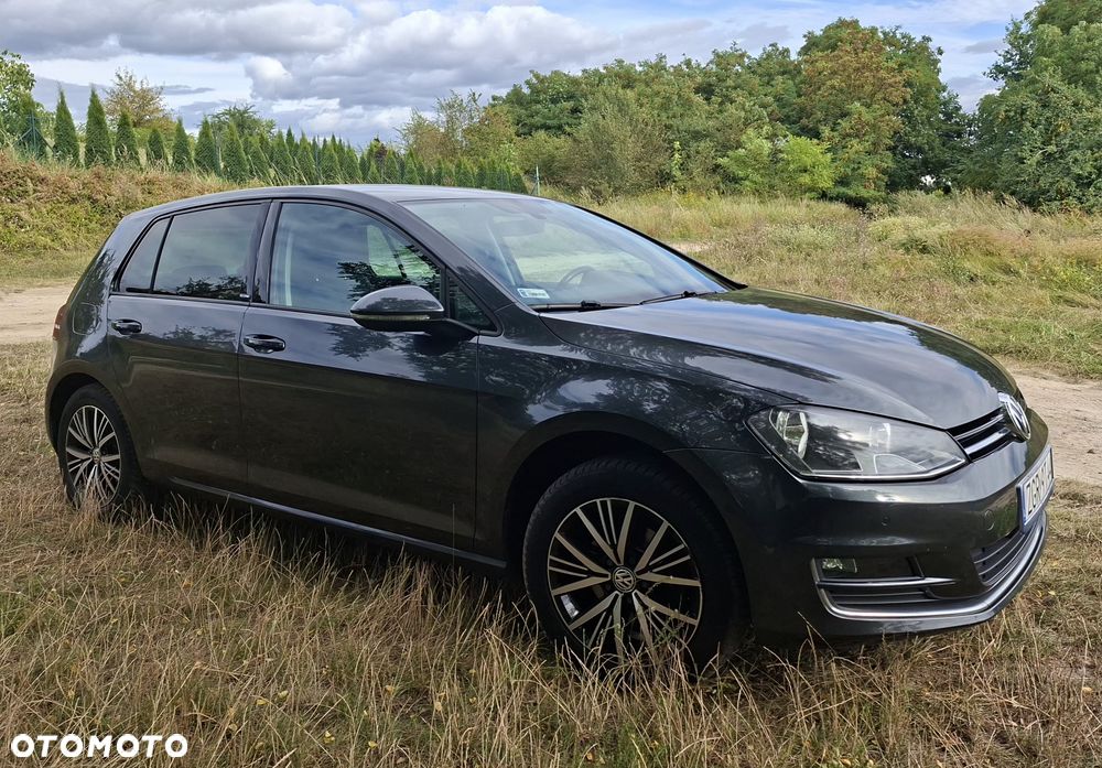 Volkswagen Golf 1.2 TSI BlueMotion Technology Allstar - 8