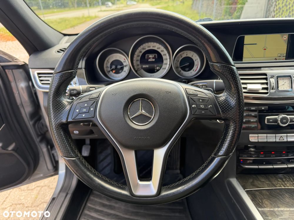 Mercedes-Benz Klasa E 200 7G-TRONIC Avantgarde - 22