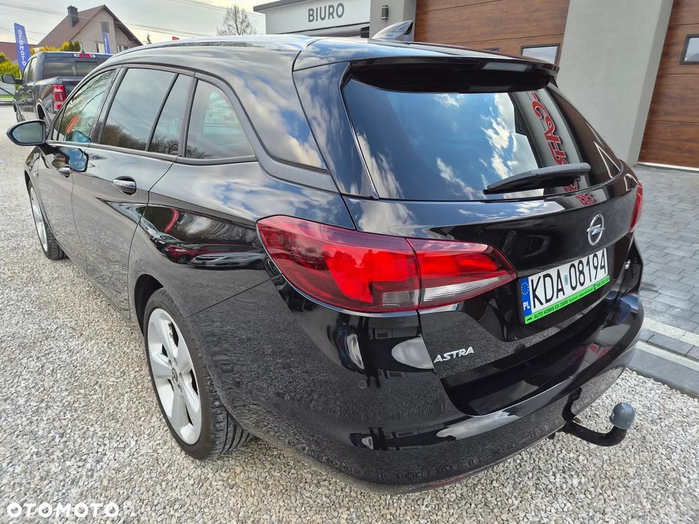 Opel Astra 1.6 CDTI Cosmo - 6