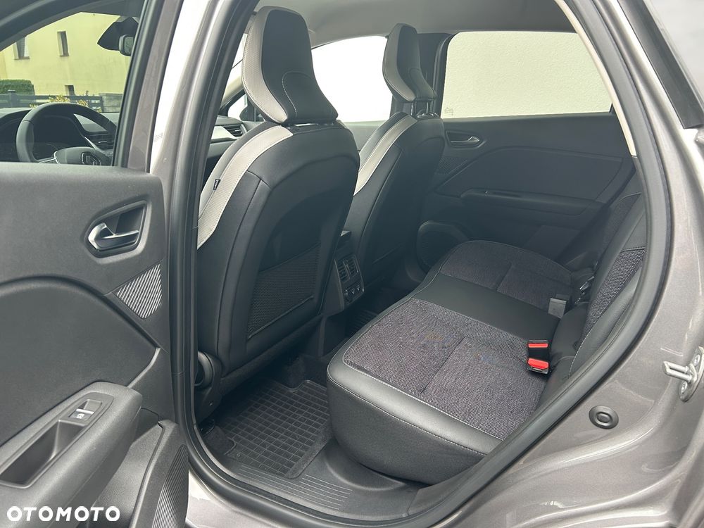 Renault Captur - 37