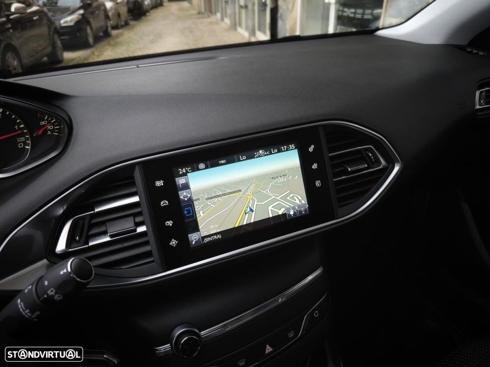 Peugeot 308 SW 1.6 BlueHDi Style J17 - 21