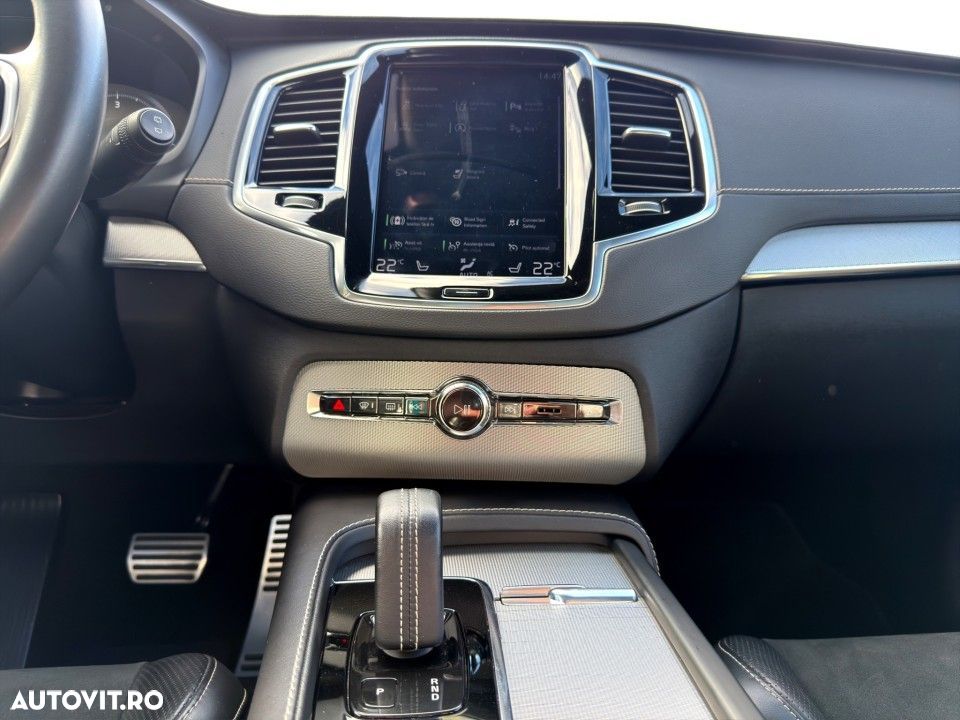 Volvo XC 90 - 18