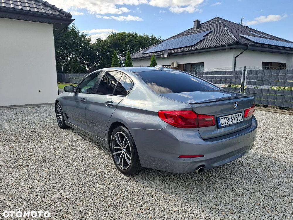 BMW Seria 5 520d Efficient Dynamics - 8