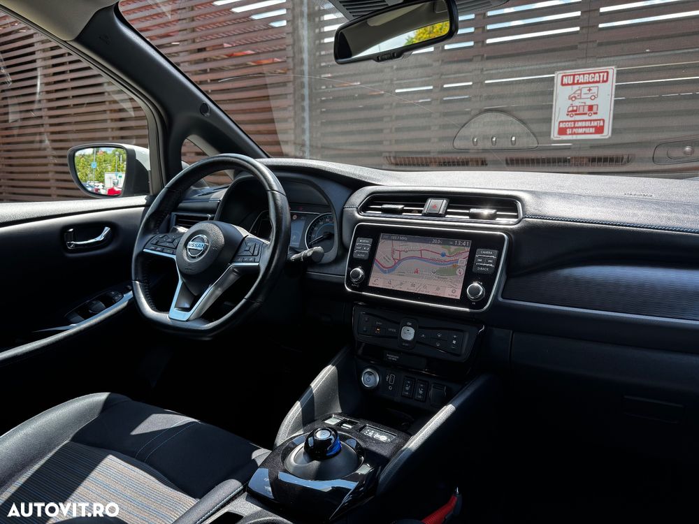 Nissan LEAF - 21