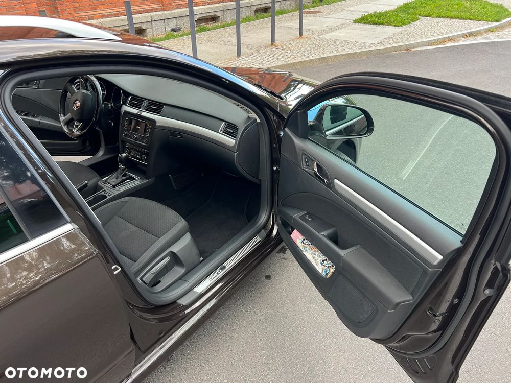 Skoda Superb - 20