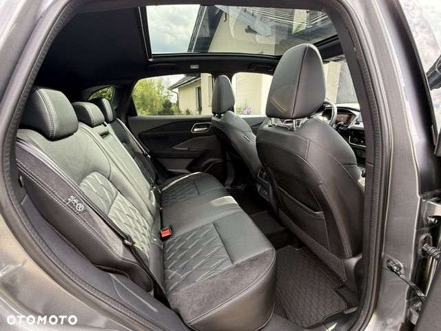 Nissan Qashqai 1.3 DIG-T MHEV Xtronic Tekna+ - 28