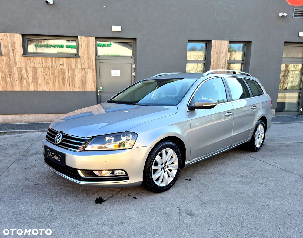 Volkswagen Passat 1.6 TDI BlueMotion Technology Comfortline - 2