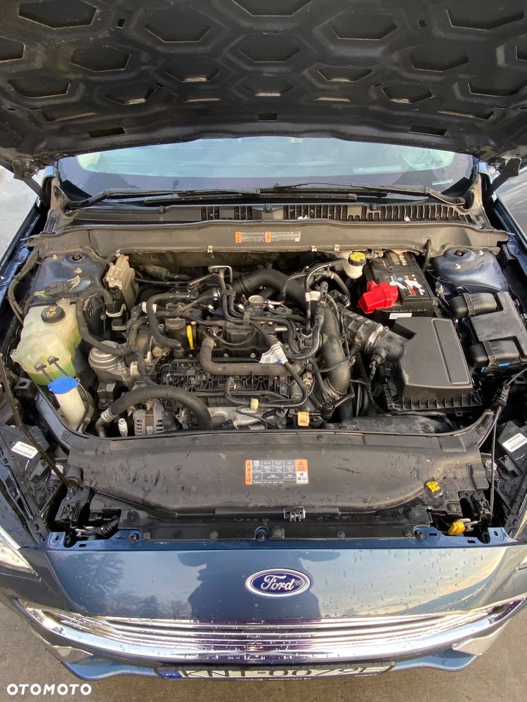Ford Fusion - 15