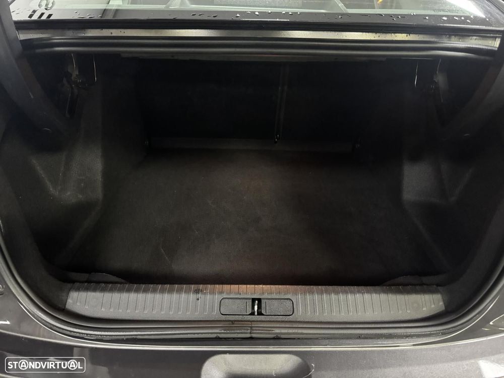 Citroën C4 X 1.2 PureTech Feel Pack EAT8 - 52