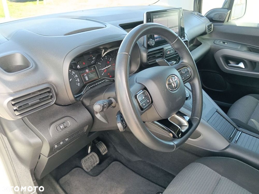 Toyota Proace City Verso 1.2 D-4T Family - 15