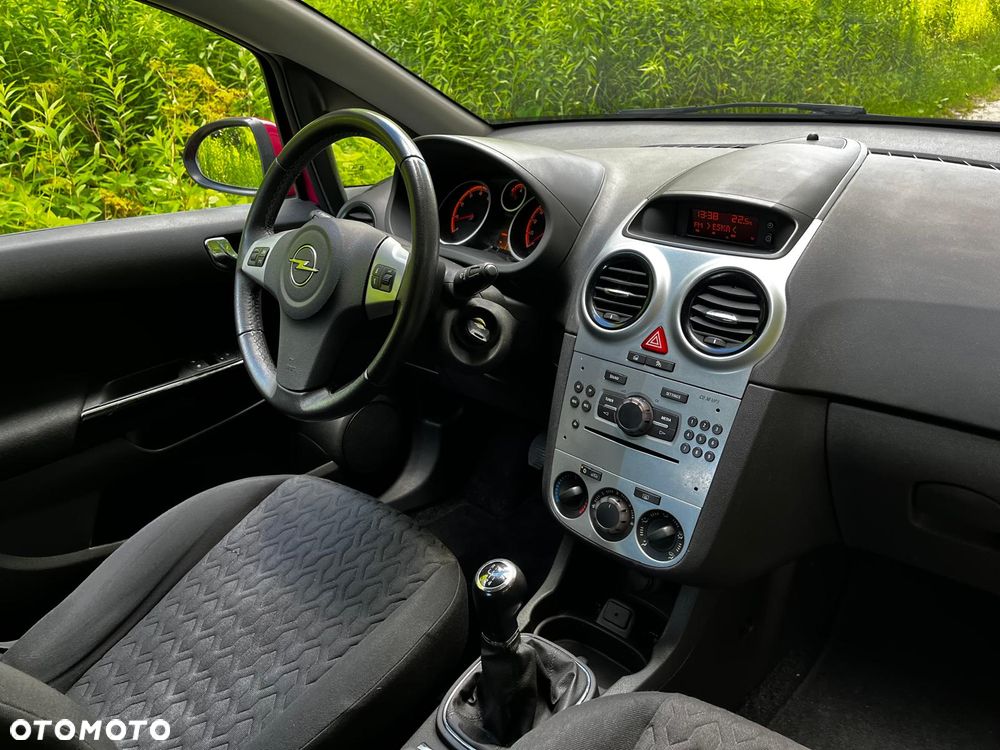 Opel Corsa - 10
