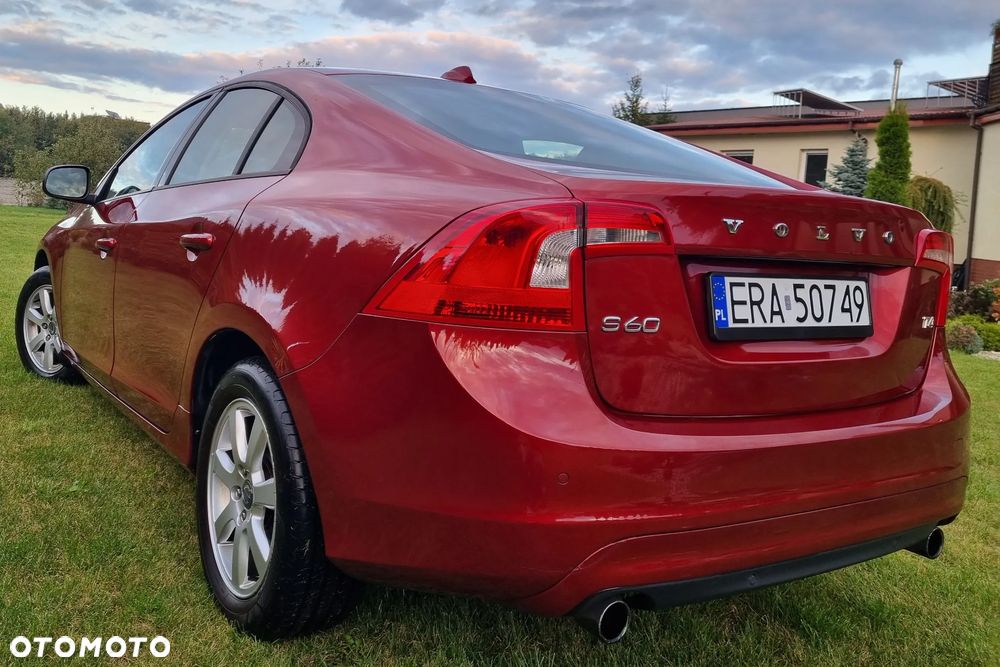 Volvo S60 T4 Kinetic - 8