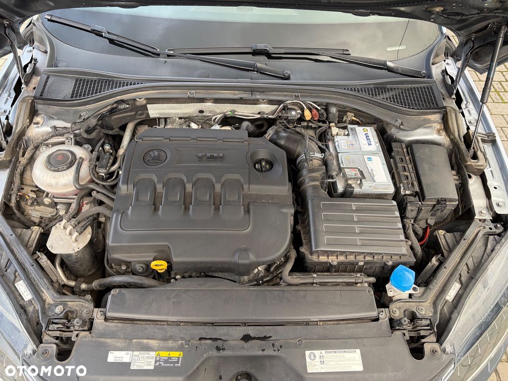 Skoda Superb 2.0 TDI SCR 4x4 L&K DSG - 24
