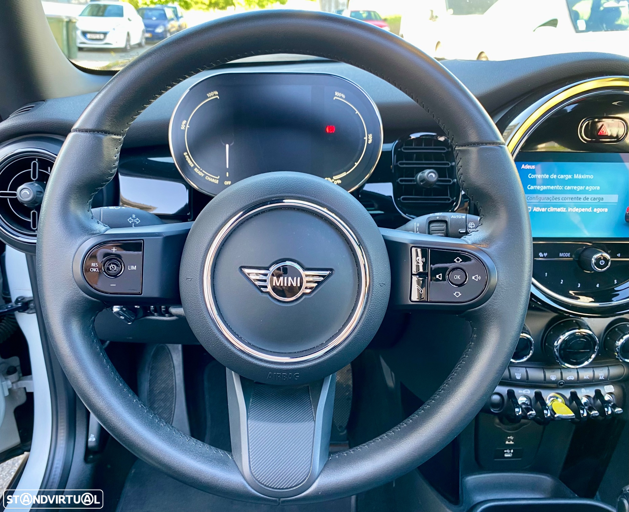 MINI 3 Portas Cooper SE Collection 2021 - 15