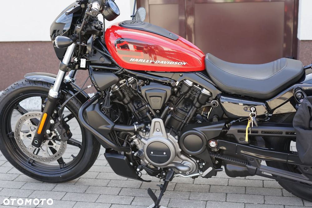 Harley-Davidson Sportster Nightster 975 - 27