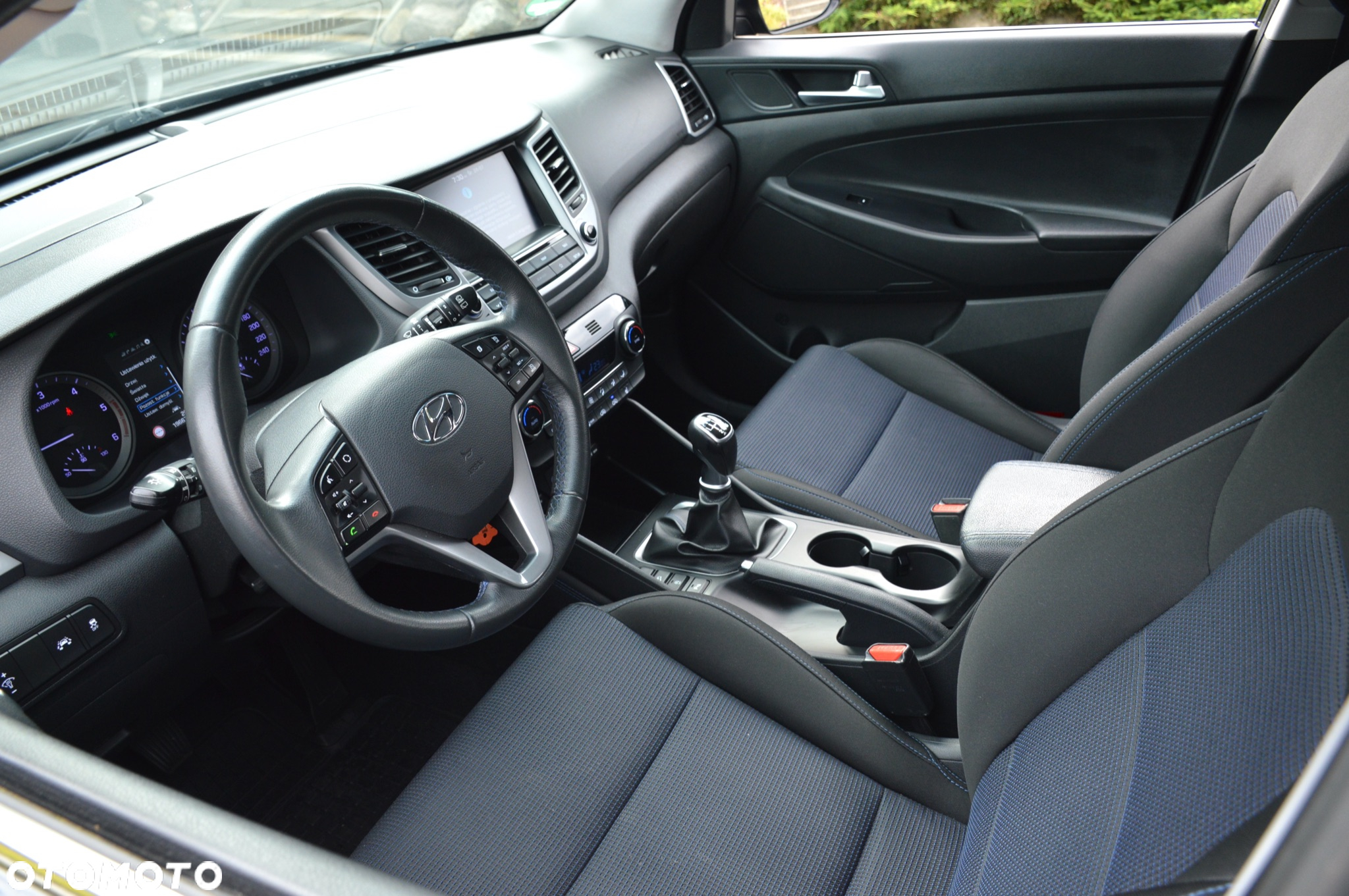 Hyundai Tucson blue 1.7 CRDi 2WD Advantage - 17