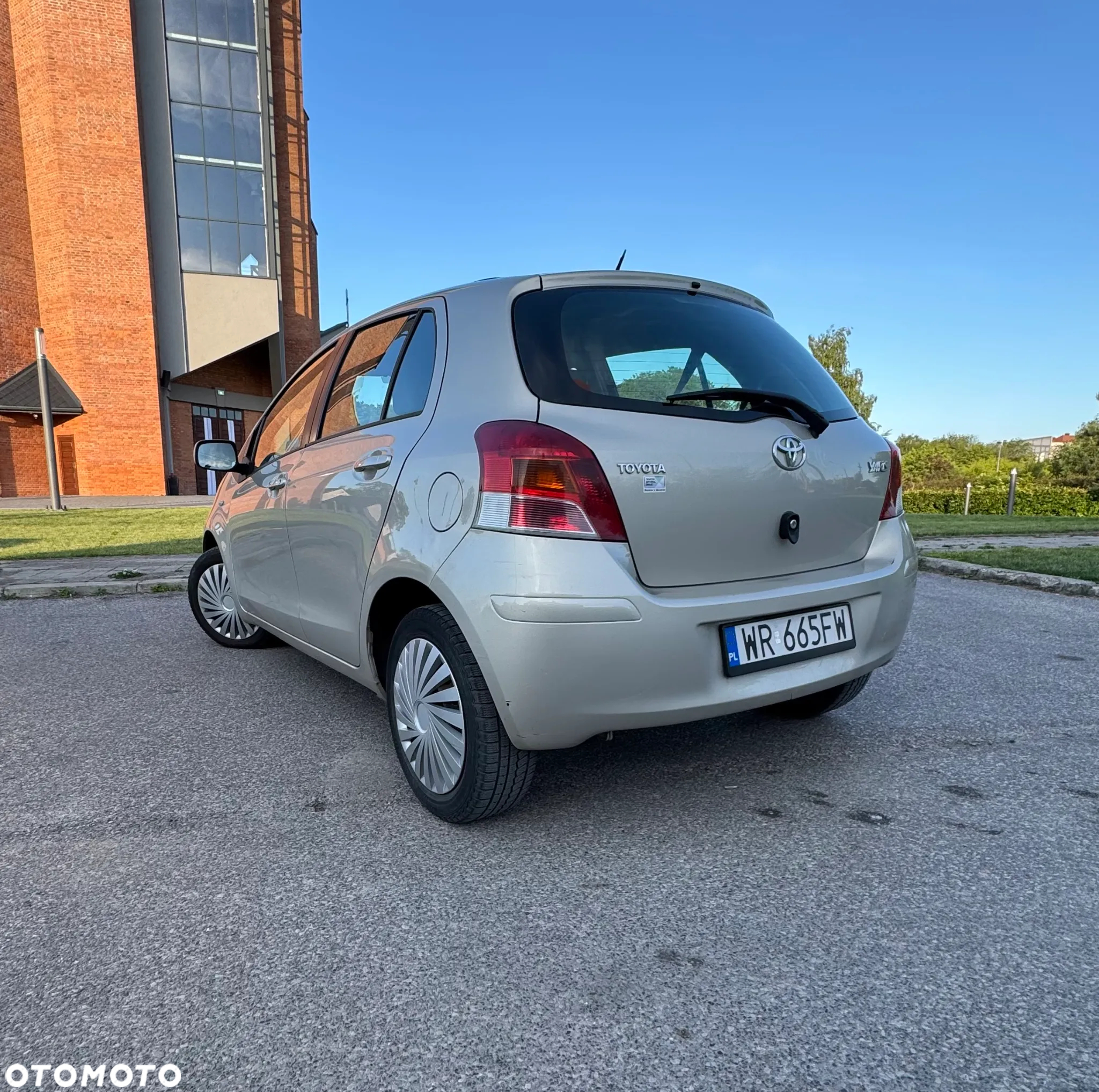 Toyota Yaris - 3