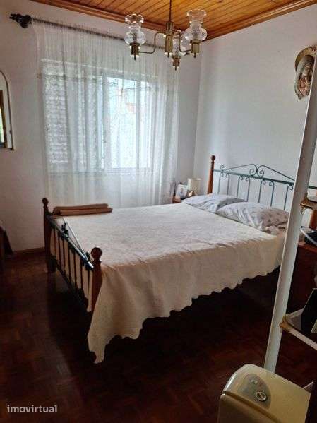 Moradia ampla em Castelo Branco - Faial - Grande imagem: 5/12