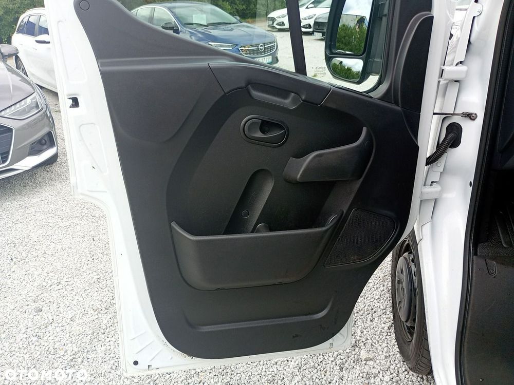 Renault Master - 16
