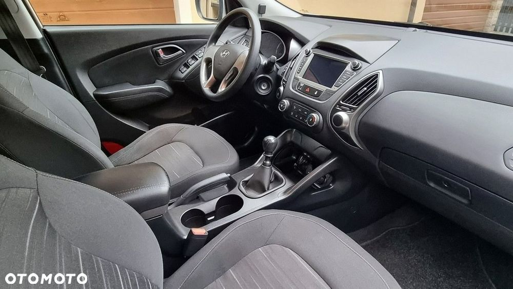 Hyundai ix35 - 12