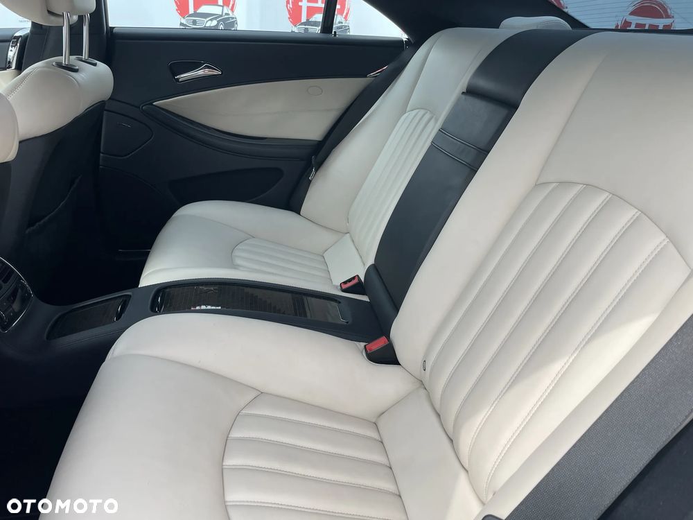 Mercedes-Benz CLS 350 7G-TRONIC - 26