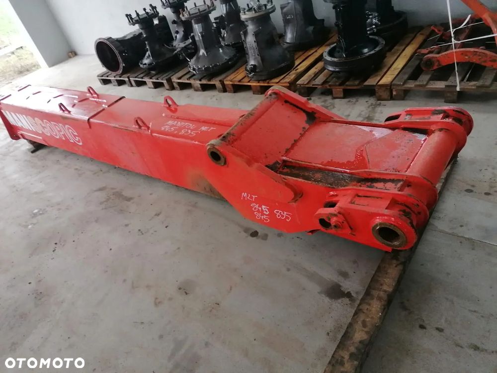 Maszt Manitou MLT 835 - 6
