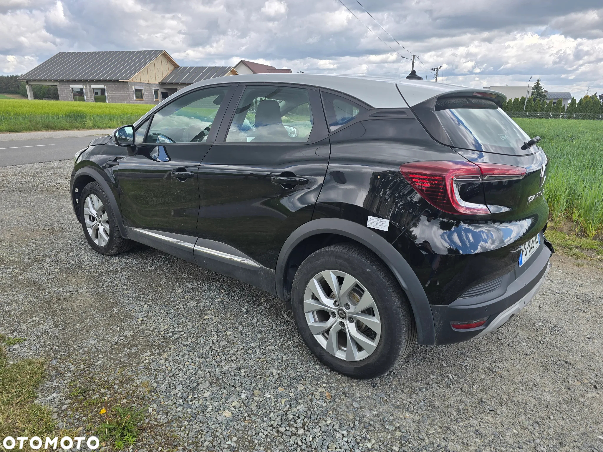 Renault Captur TCe 100 INTENS - 3