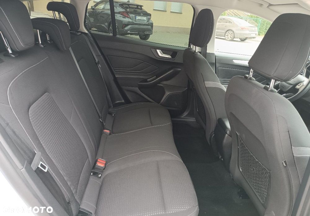Ford Focus - 16