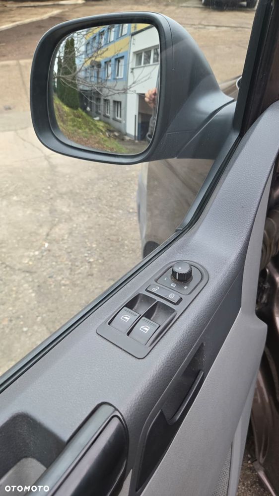 Volkswagen Transporter L2H1 - 7