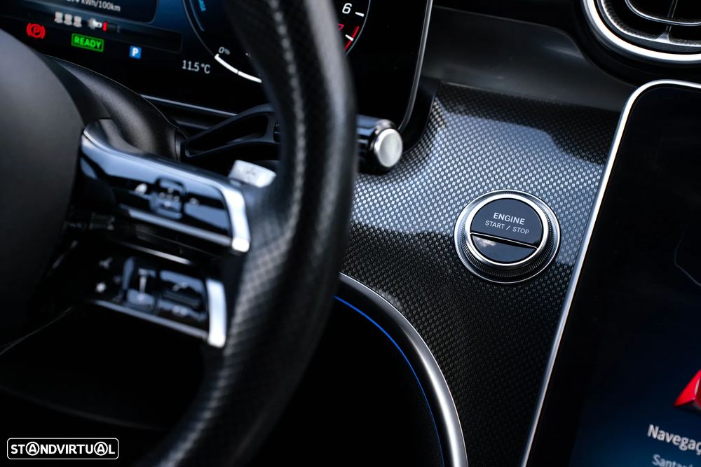 Mercedes-Benz C 300 e AMG Line - 28