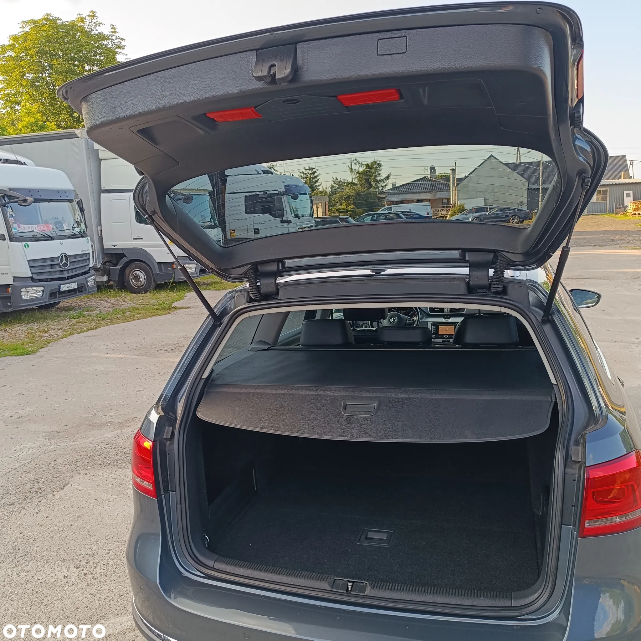 Volkswagen Passat 2.0 TDI Comfortline DSG - 5