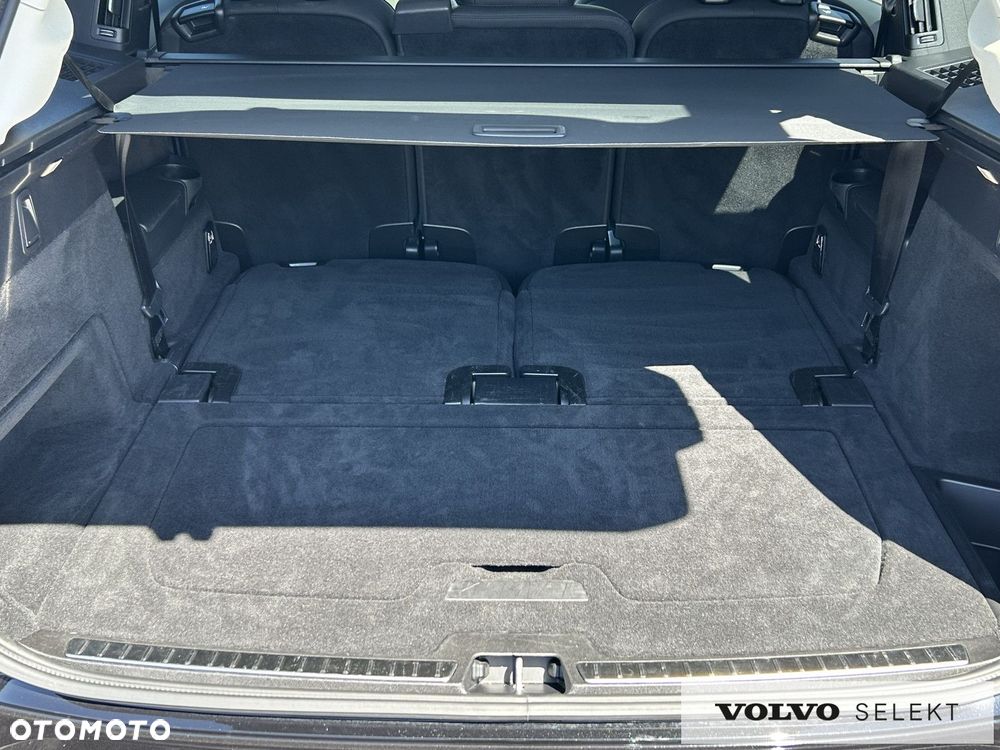 Volvo XC 90 - 29