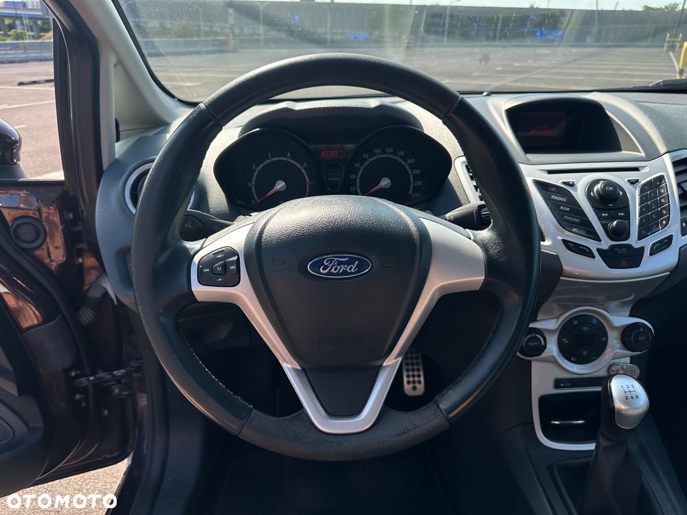 Ford Fiesta 1.6 Sport - 22