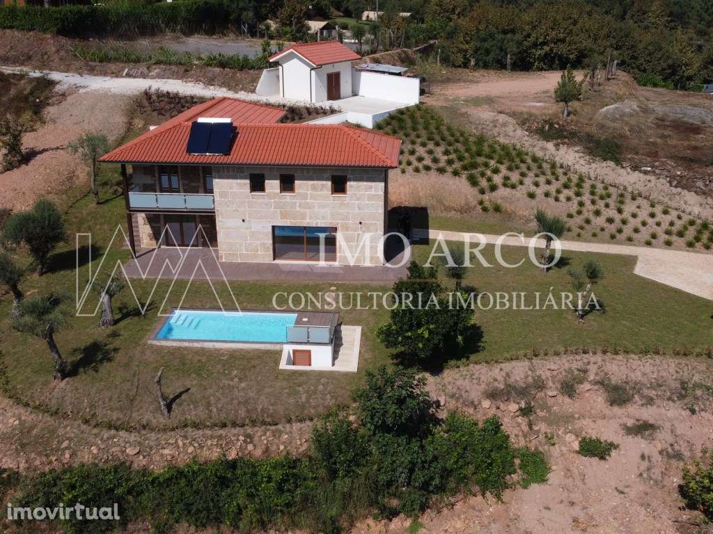 Moradia T3 para Arrendamento - Grande imagem: 2/33