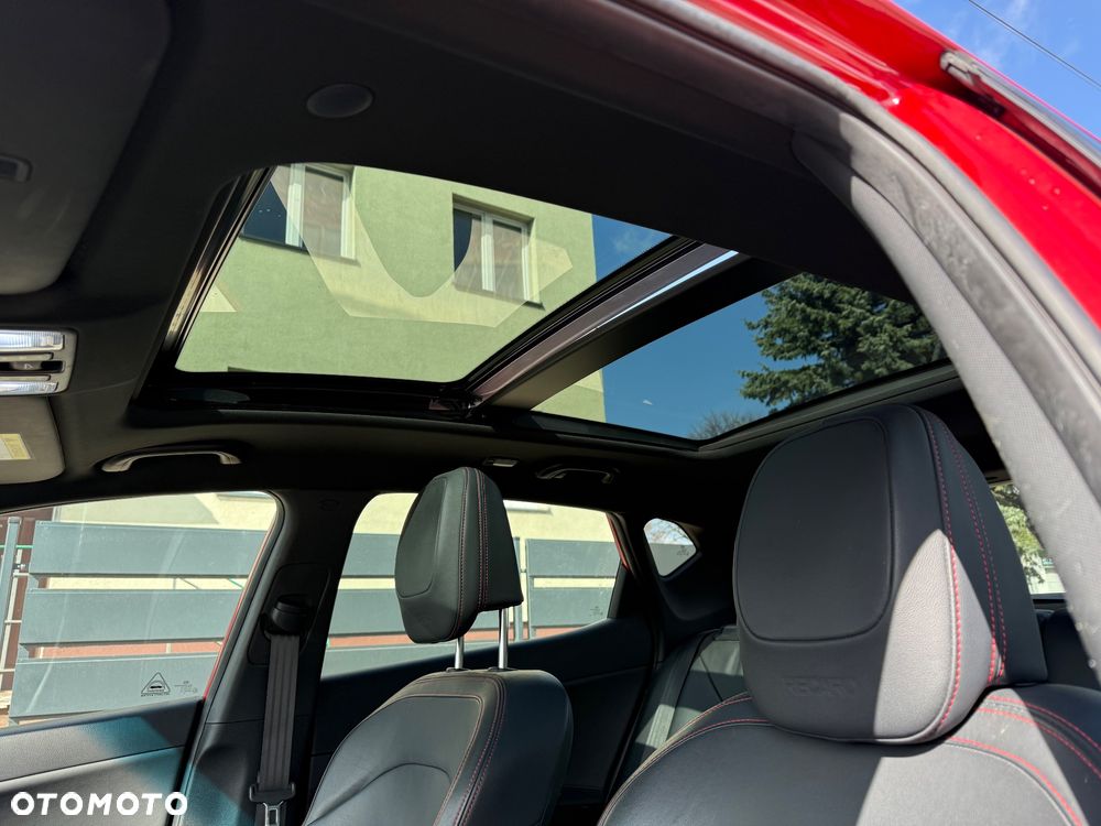 Kia Ceed 1.6 T-GDI GT-Challenge - 24