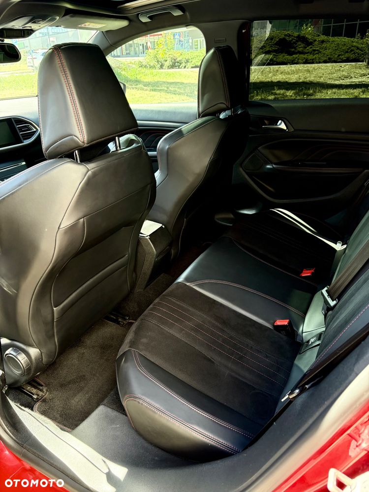Peugeot 308 1.6 e-THP S&S GTi by Sport - 20