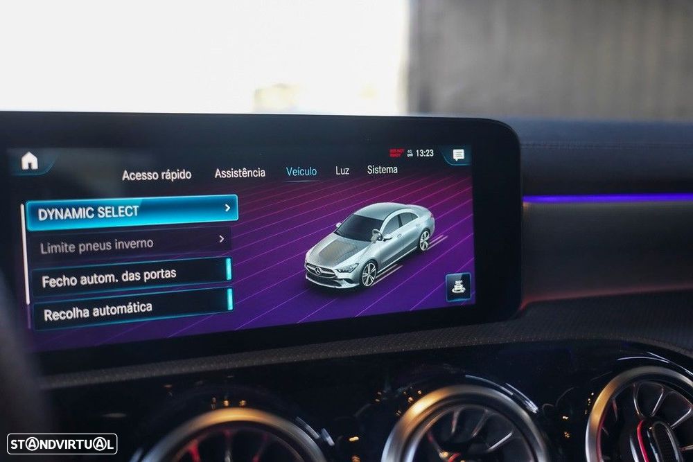 Mercedes-Benz CLA 250 e AMG Line - 48