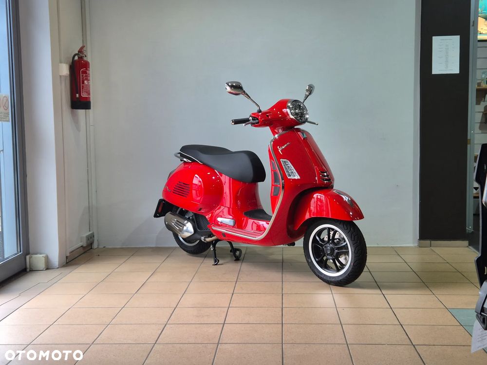Vespa GTS - 3