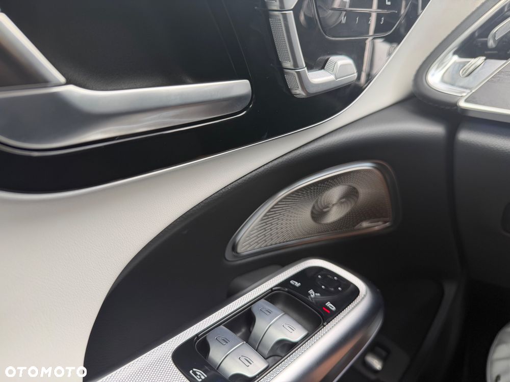 Mercedes-Benz Klasa E 220 d mHEV Exclusive 9G-Tronic - 21