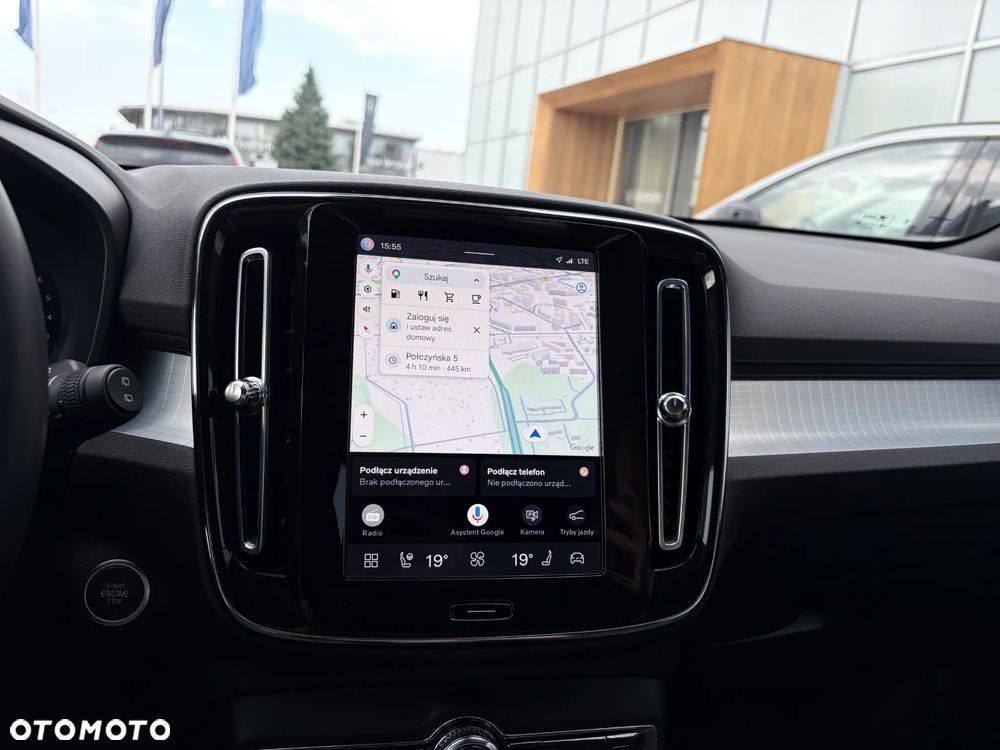 Volvo XC 40 B3 Plus Dark - 12