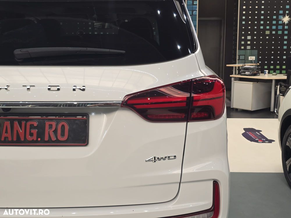 KGM Rexton - 25